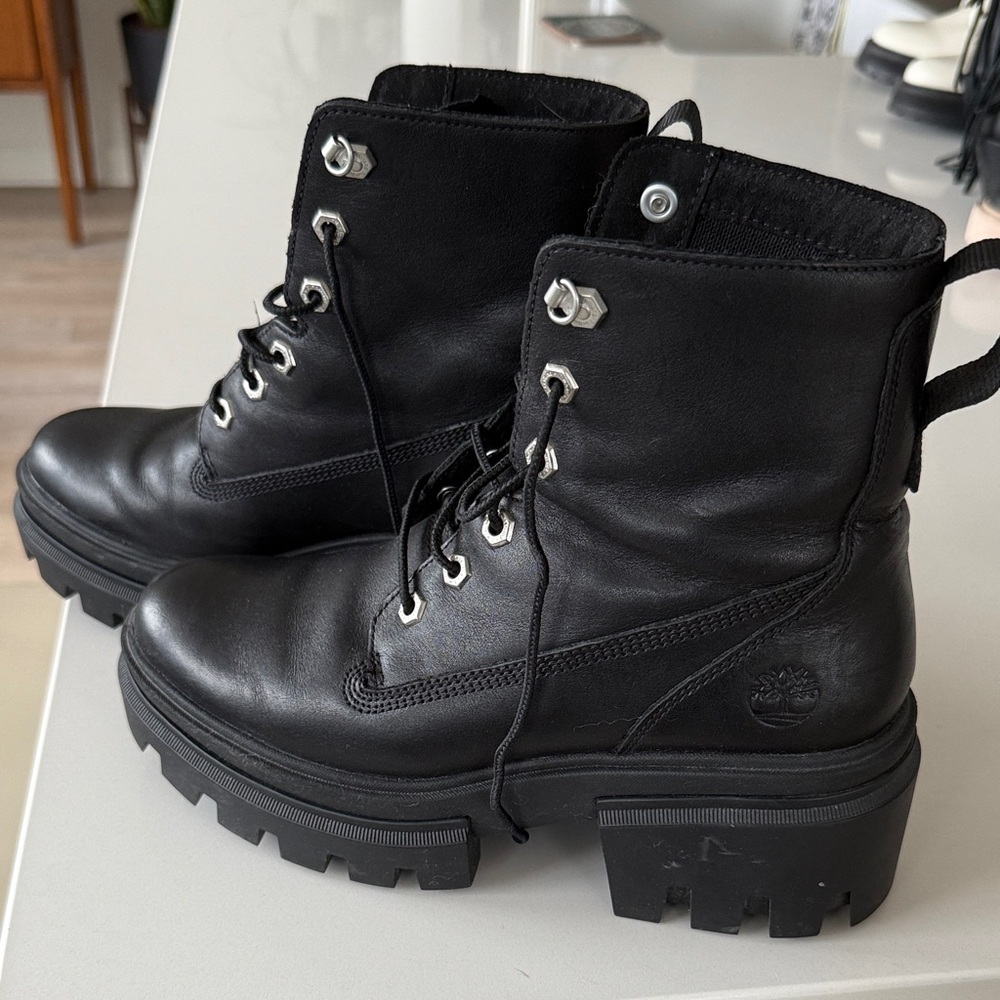 Timberland Women's Black Leather Combat Boots